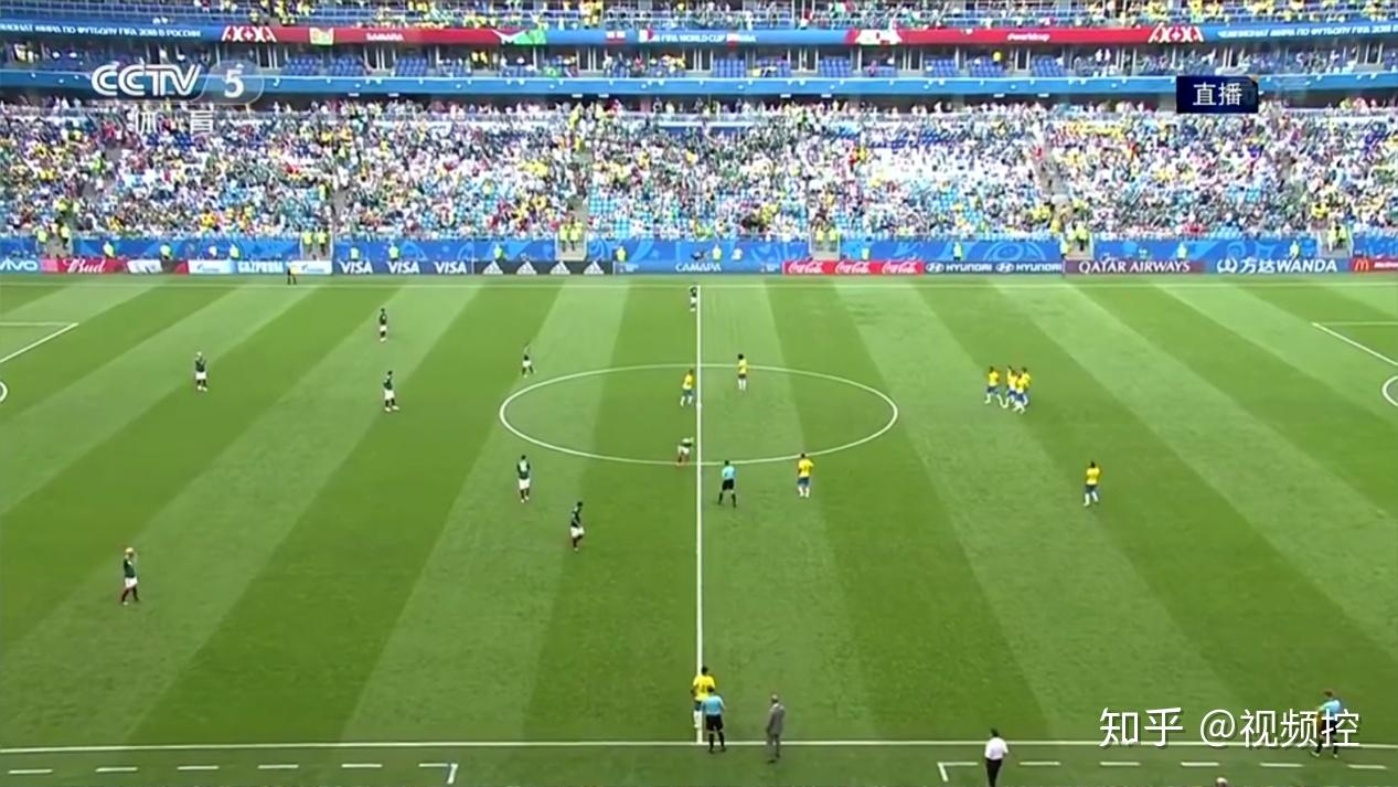 他在那里接 他在那里接